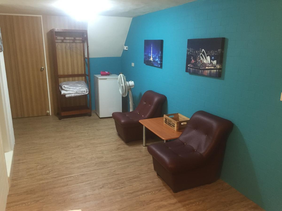 Traveler Station Ξενοδοχείο Καοσιούνγκ Εξωτερικό φωτογραφία