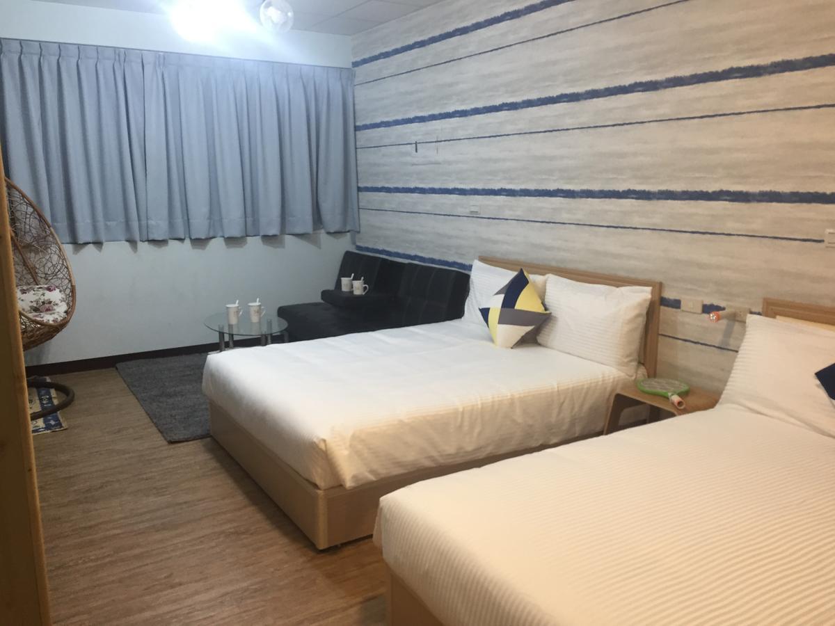 Traveler Station Ξενοδοχείο Καοσιούνγκ Εξωτερικό φωτογραφία