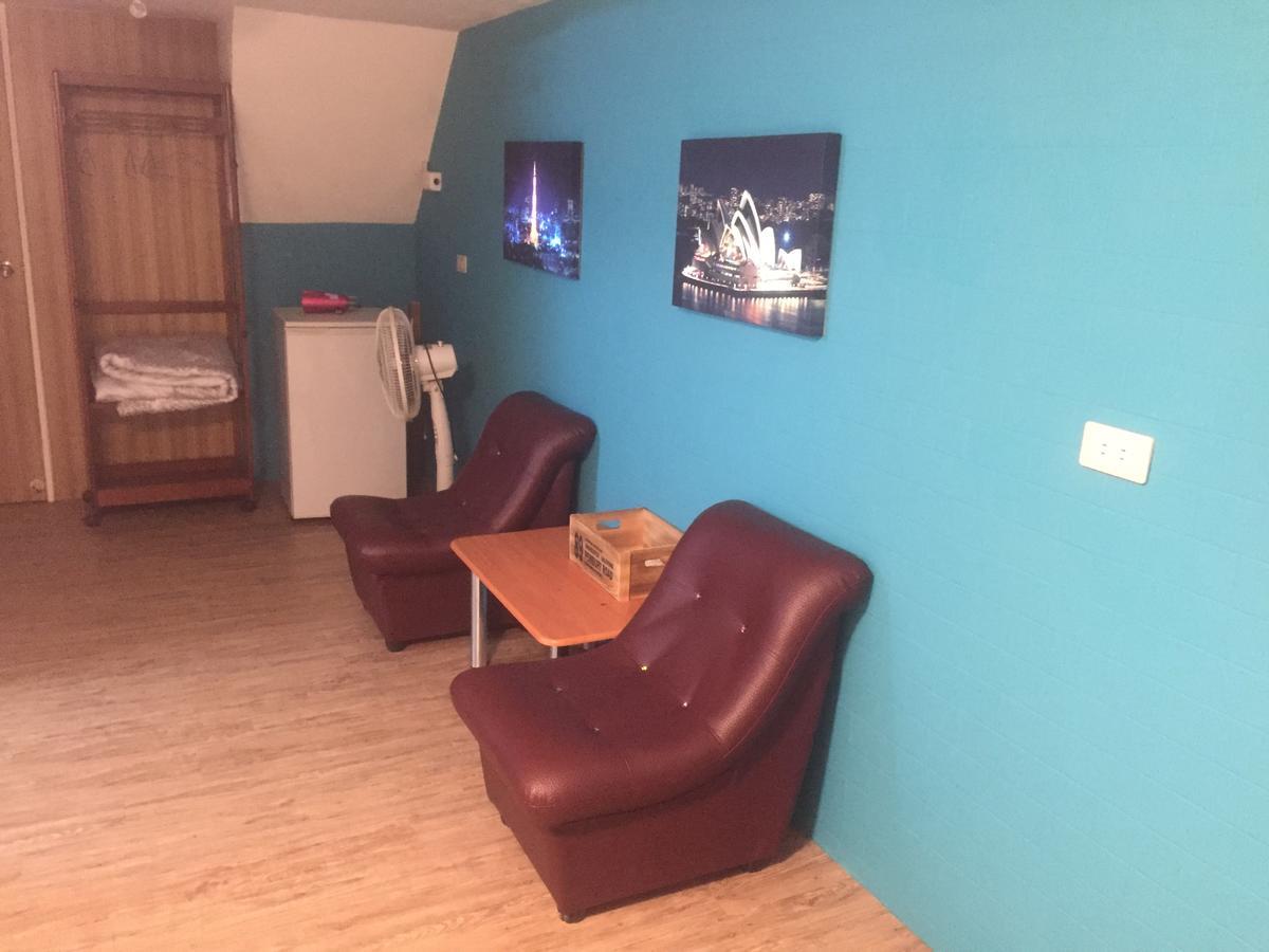 Traveler Station Ξενοδοχείο Καοσιούνγκ Εξωτερικό φωτογραφία