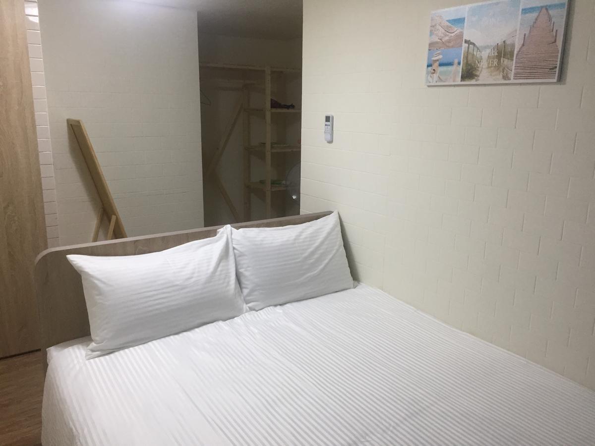 Traveler Station Ξενοδοχείο Καοσιούνγκ Εξωτερικό φωτογραφία